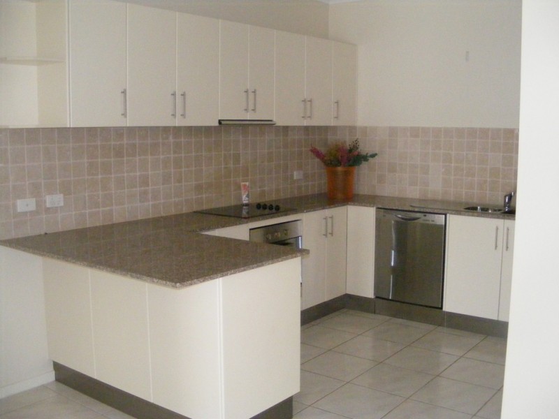 38 Baybreeze 21 Shute Harbour Road, Cannonvale QLD 4802