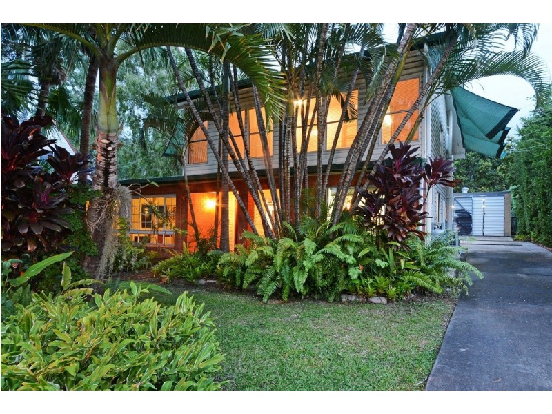 198 Shute Harbour Road, Cannonvale QLD 4802