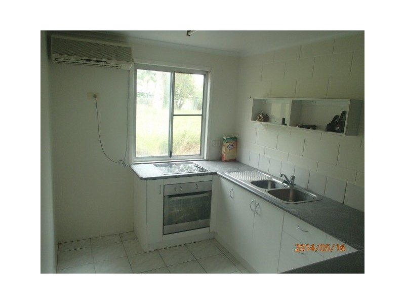 9/6 St Martins Lane, Cannonvale QLD 4802
