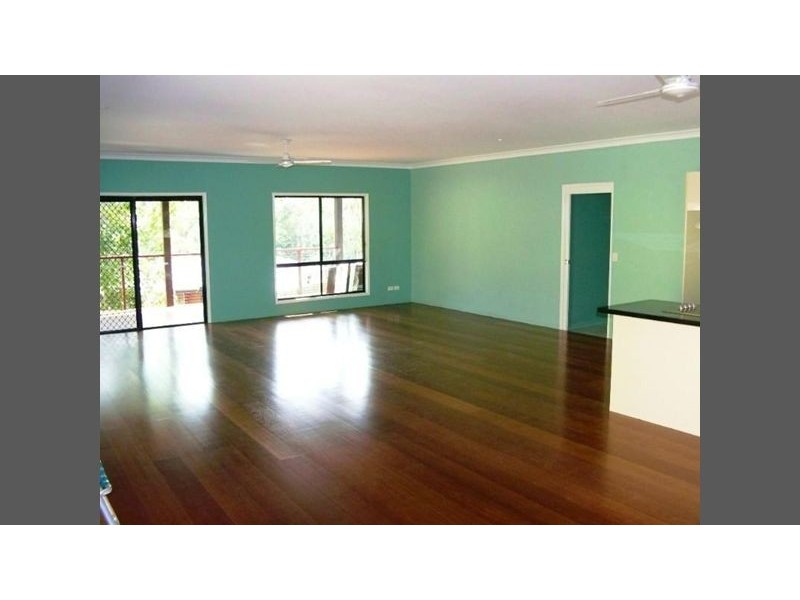 41 Eshelby Drive, Cannonvale QLD 4802