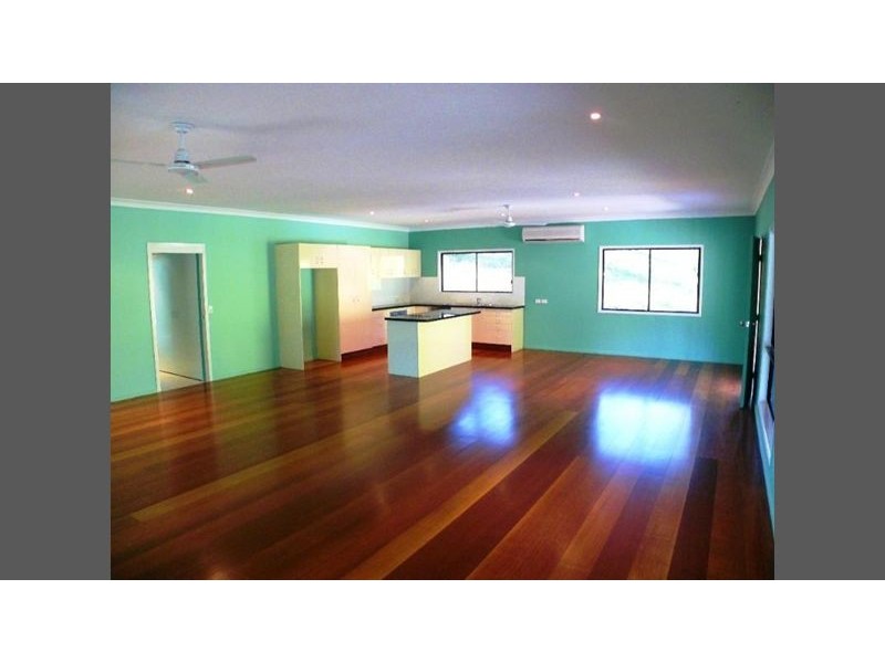 41 Eshelby Drive, Cannonvale QLD 4802