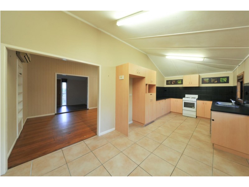 4 Kanandah St, Proserpine QLD 4800