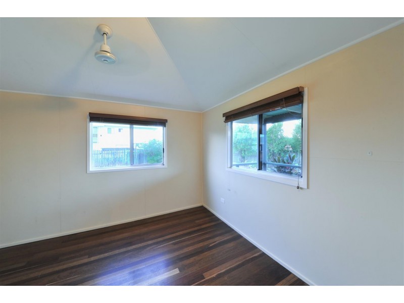 4 Kanandah St, Proserpine QLD 4800