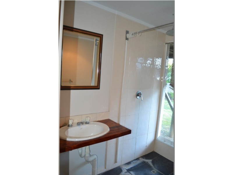 29A Eshelby Drive, Cannonvale QLD 4802