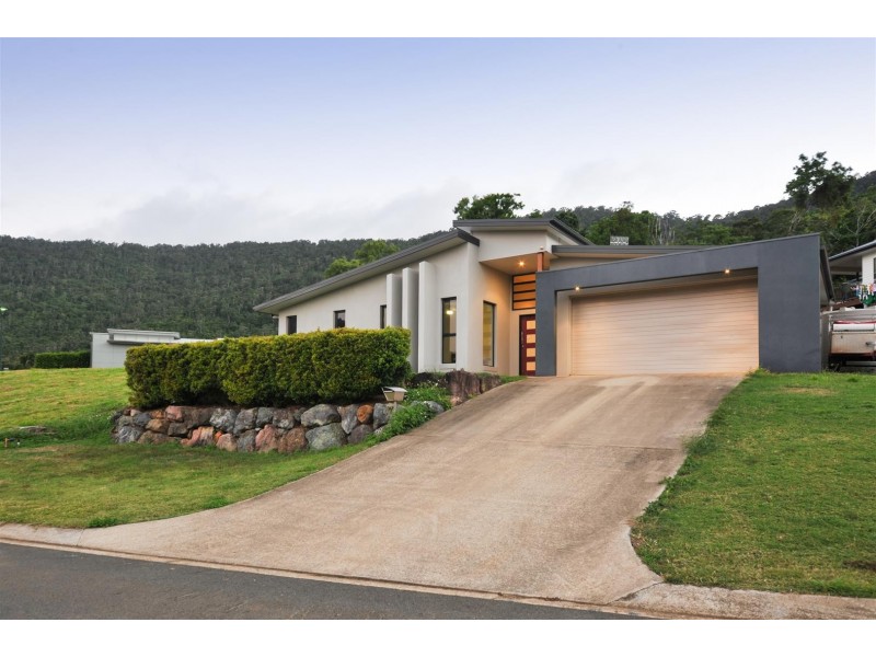 8 Armada Crescent, Jubilee Pocket QLD 4802