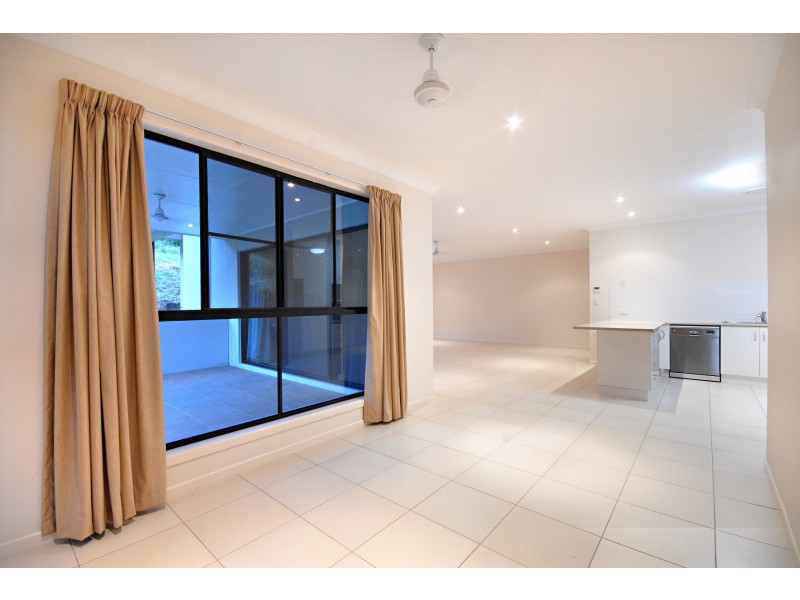 8 Armada Crescent, Jubilee Pocket QLD 4802