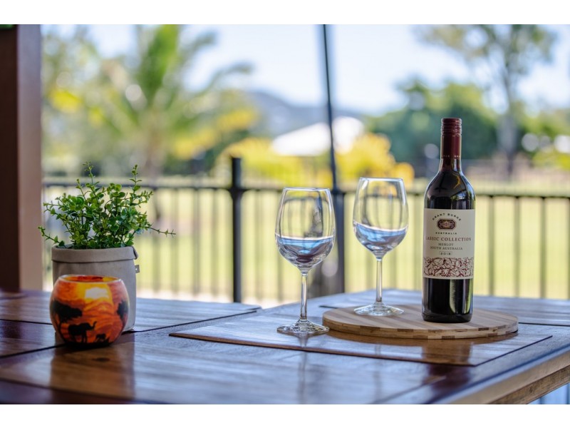 83 Abell Road, Cannonvale QLD 4802
