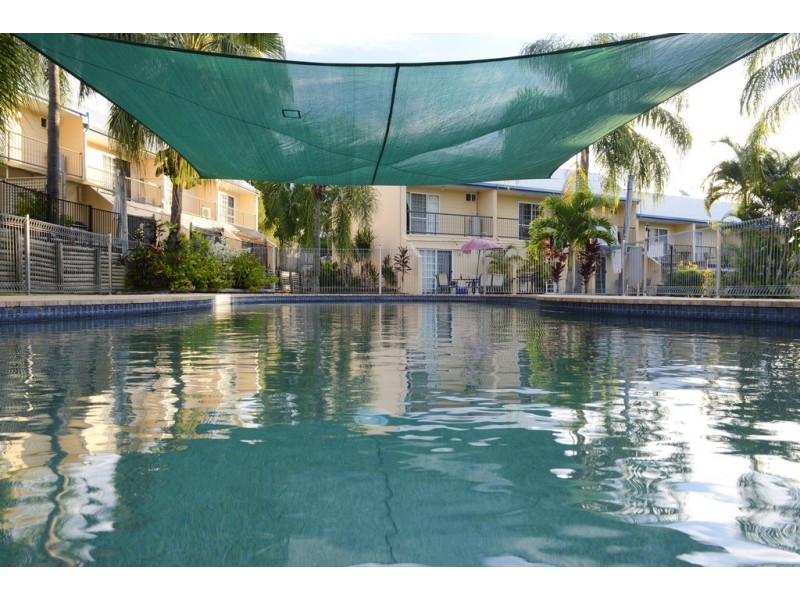 3/11 Island Drive, Cannonvale QLD 4802