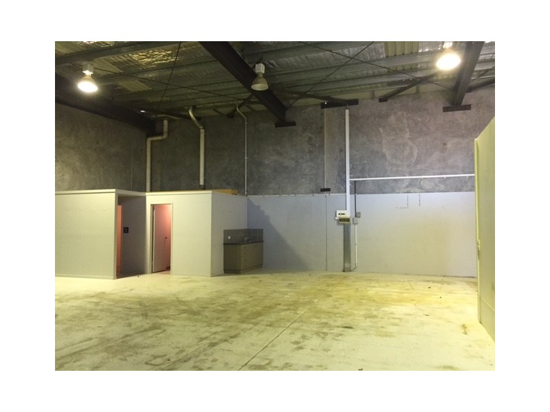 4/8 Myer Lasky Drive, Cannonvale QLD 4802