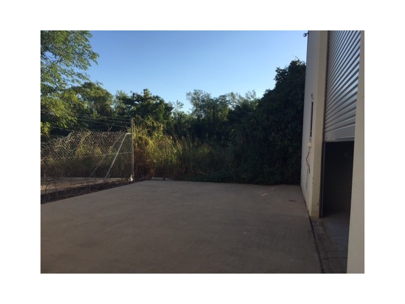 4/8 Myer Lasky Drive, Cannonvale QLD 4802