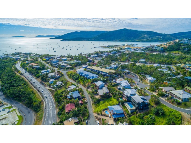 8 Airlie Crescent, Airlie Beach QLD 4802