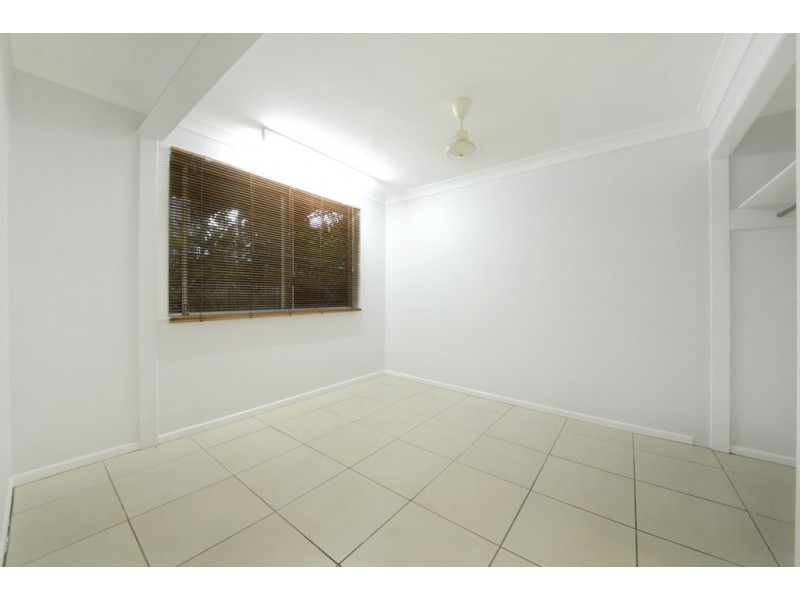 24 Stewart Drive, Cannonvale QLD 4802
