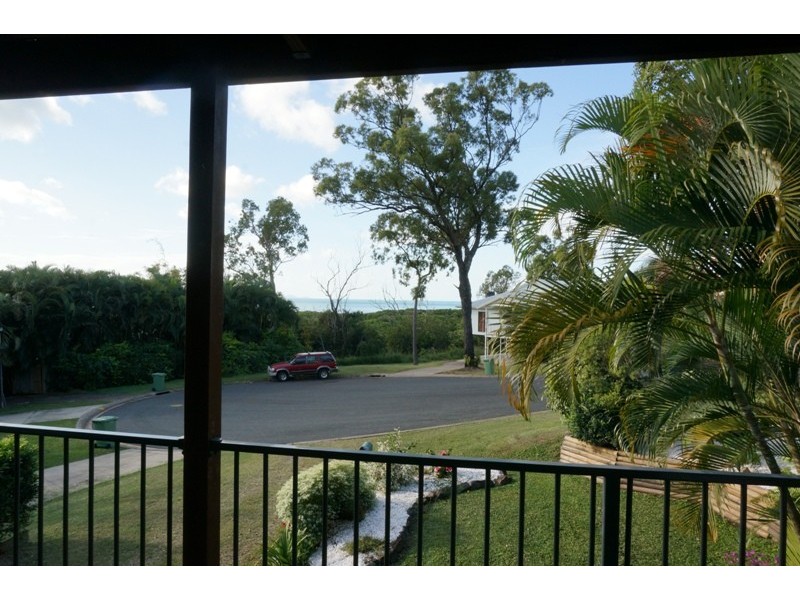7 Alice Court, Cannonvale QLD 4802