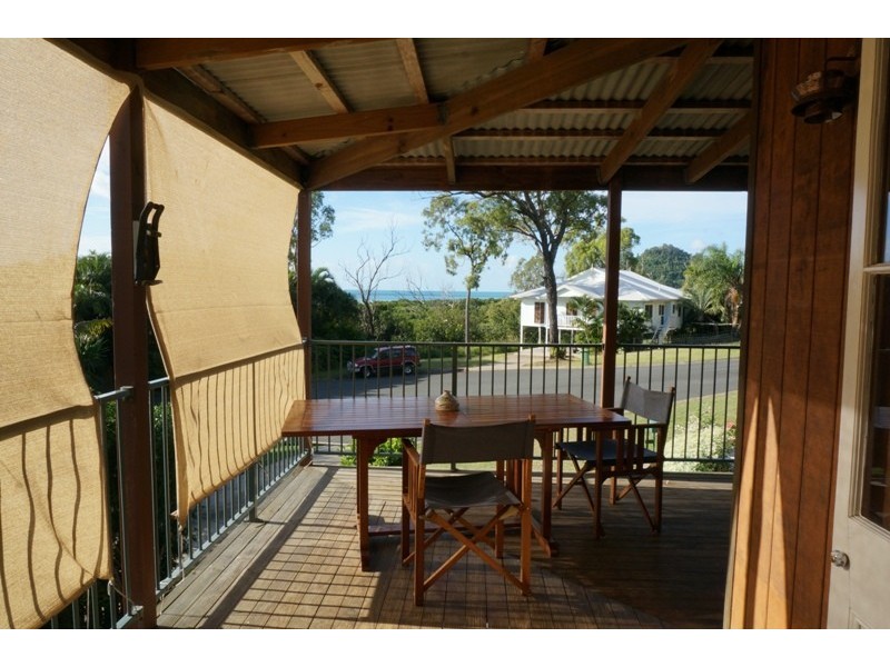 7 Alice Court, Cannonvale QLD 4802