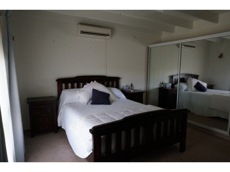 7 Alice Court, Cannonvale QLD 4802