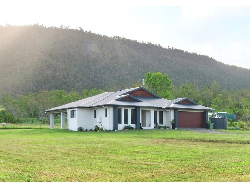 421 Riordanvale Road, Riordanvale QLD 4800