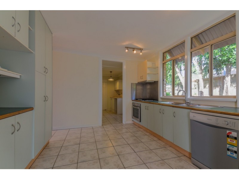 10 Daydream Court, Cannonvale QLD 4802