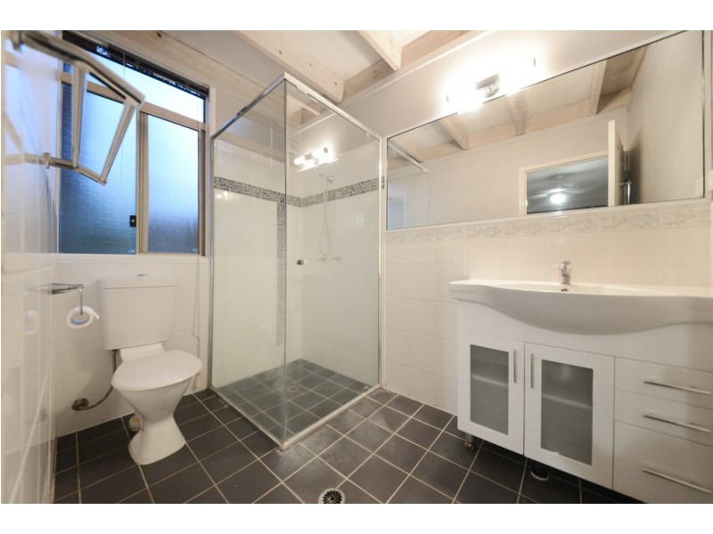 10 Daydream Court, Cannonvale QLD 4802