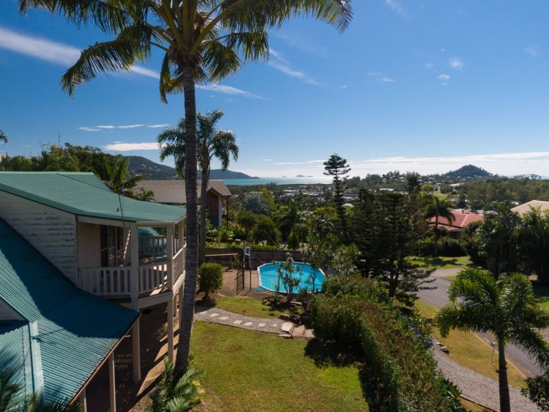 10 Daydream Court, Cannonvale QLD 4802