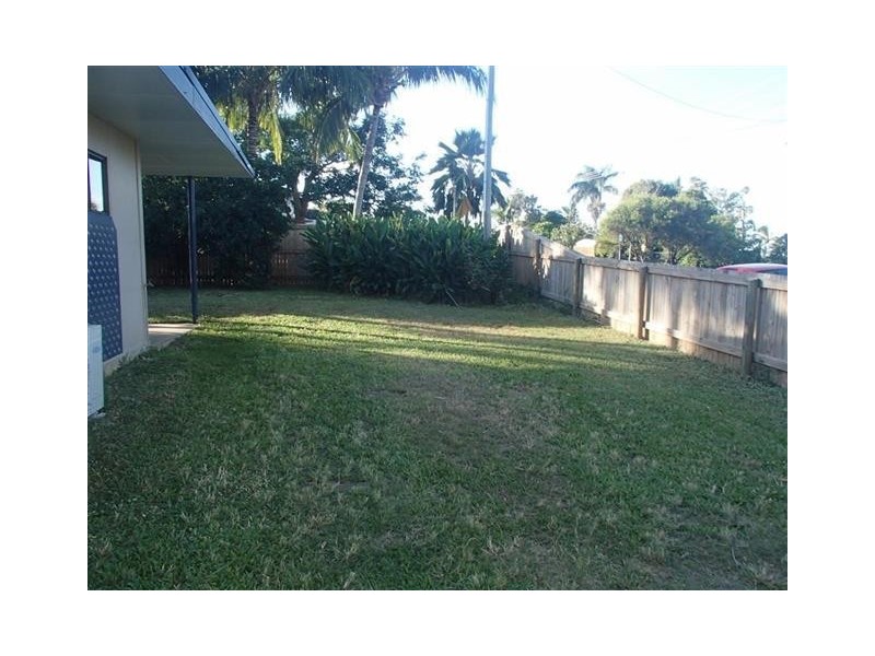 38 Stewart Drive, Cannonvale QLD 4802