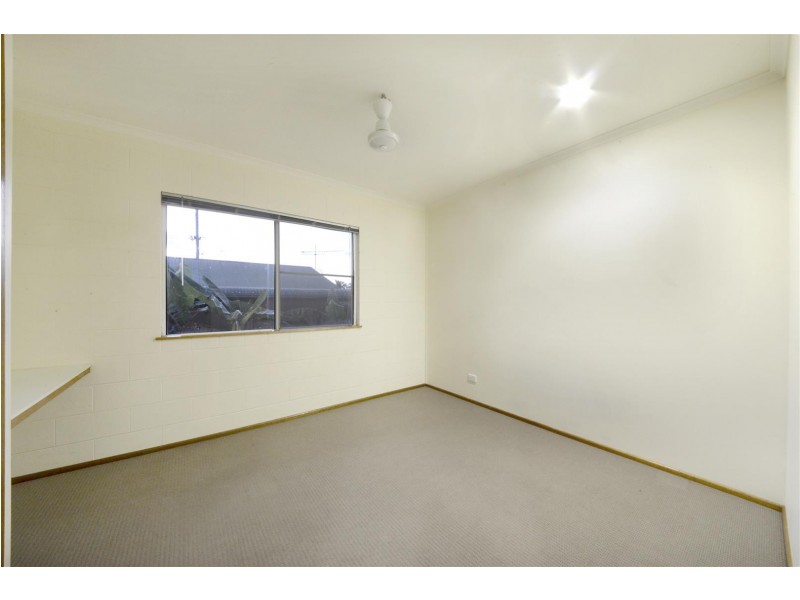 4 Jones Road, Cannonvale QLD 4802