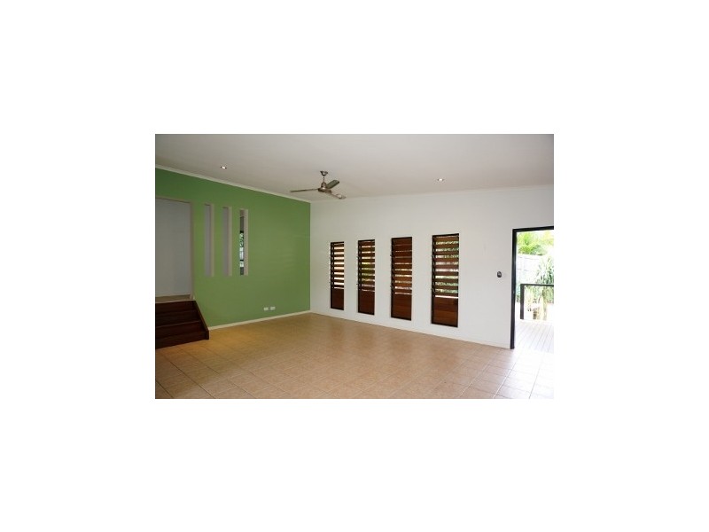 74 Country Road, Cannonvale QLD 4802