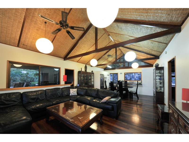 40 Parkwood Terrace, Cannonvale QLD 4802