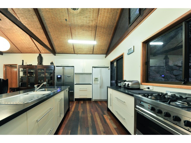 40 Parkwood Terrace, Cannonvale QLD 4802