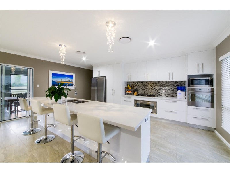 19 Tucker Road, Riordanvale QLD 4800