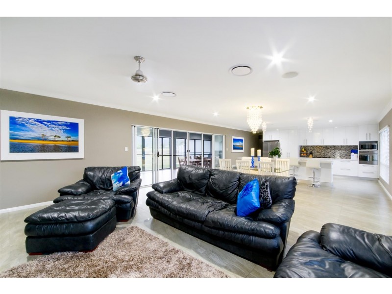 19 Tucker Road, Riordanvale QLD 4800