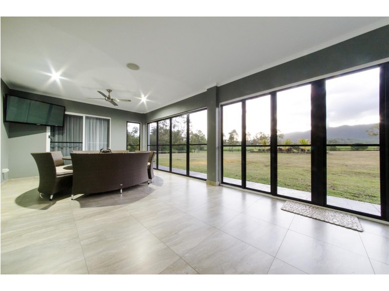 19 Tucker Road, Riordanvale QLD 4800