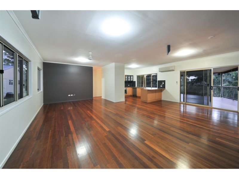 1016 Shute Harbour Road, Mount Marlow QLD 4800