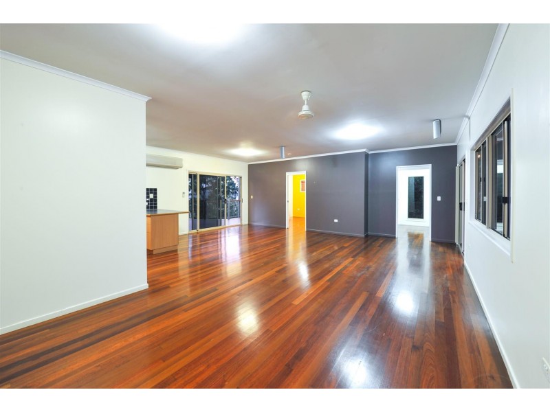 1016 Shute Harbour Road, Mount Marlow QLD 4800