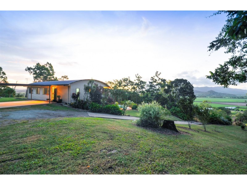 1016 Shute Harbour Road, Mount Marlow QLD 4800