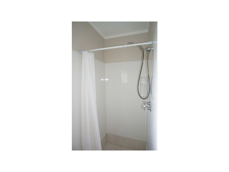 9a Woomerah, Cannonvale QLD 4802
