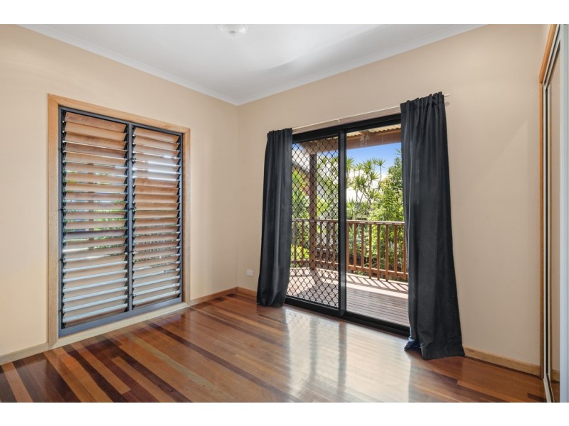 11 Hamilton Avenue, Cannonvale QLD 4802