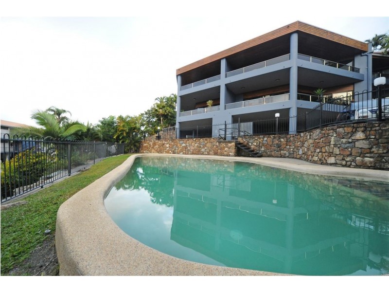 4/6 Golden Orchid Drive, Airlie Beach QLD 4802