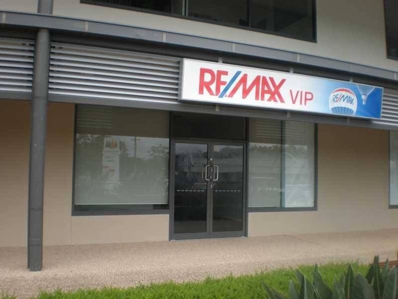 2 / 228-230 Shute Harbour Road, Cannonvale QLD 4802