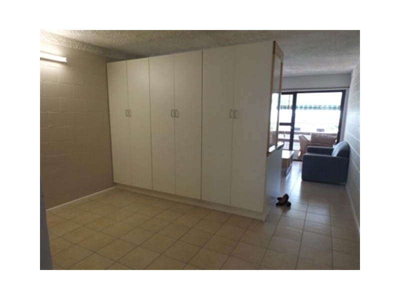 3/14 Beach Road, Cannonvale QLD 4802