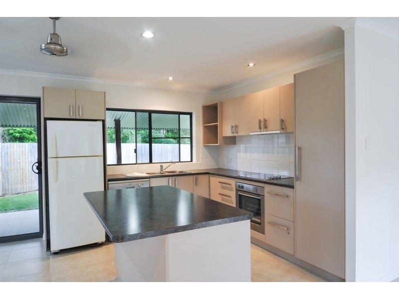 25 Sunset Drive, Jubilee Pocket QLD 4802