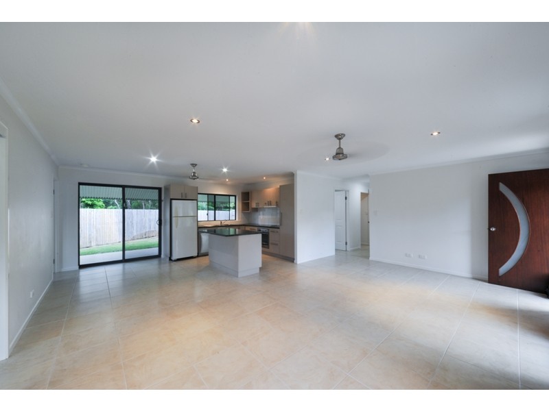 25 Sunset Drive, Jubilee Pocket QLD 4802