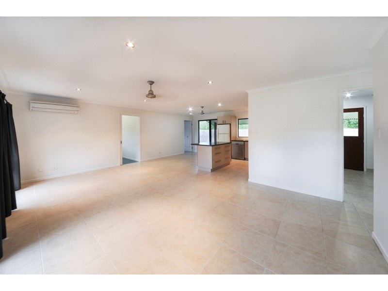 25 Sunset Drive, Jubilee Pocket QLD 4802