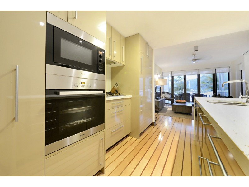 104/33 Port Drive, Airlie Beach QLD 4802