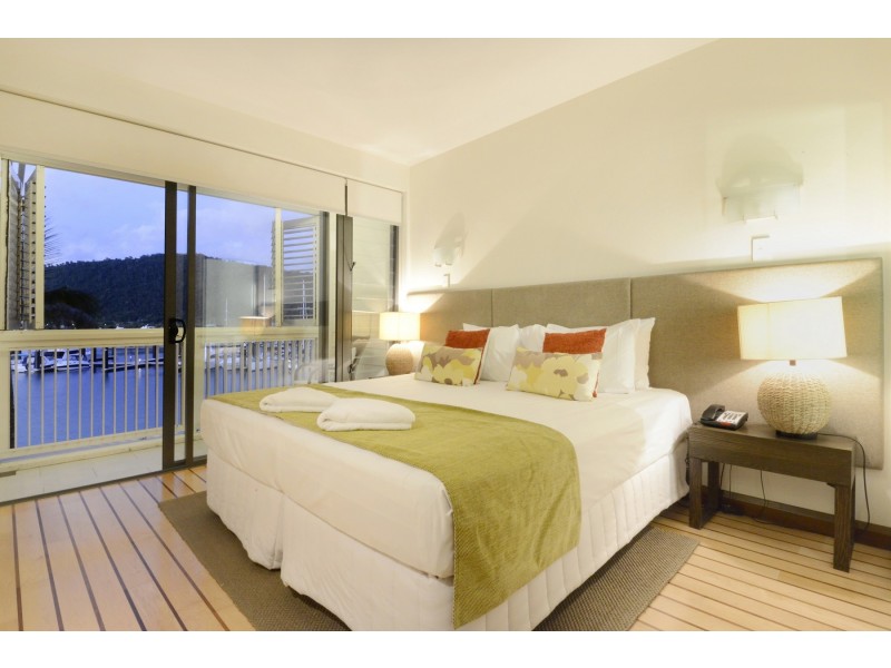 104/33 Port Drive, Airlie Beach QLD 4802