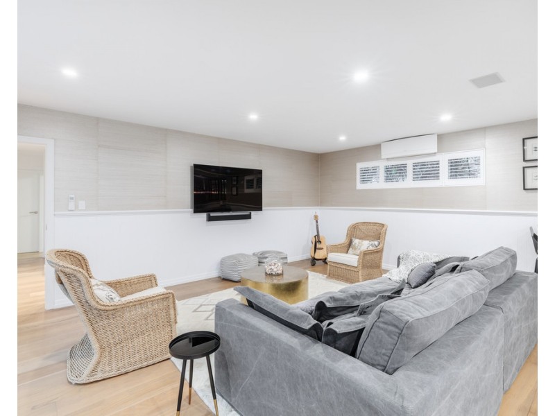 7 Summit Avenue, Airlie Beach QLD 4802