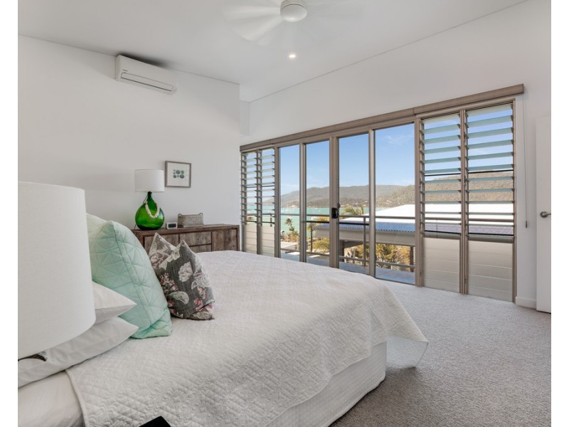 7 Summit Avenue, Airlie Beach QLD 4802