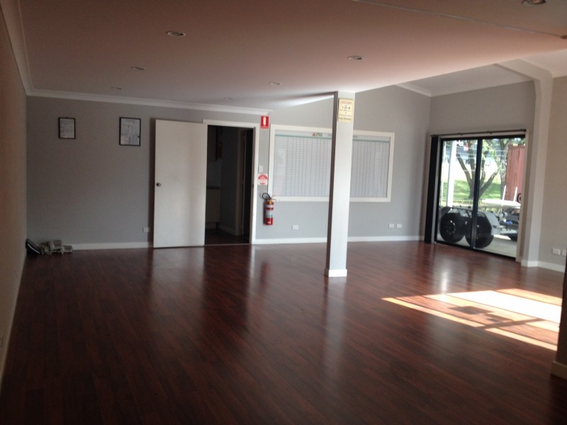 6 McIntosh Drive, Cannonvale QLD 4802