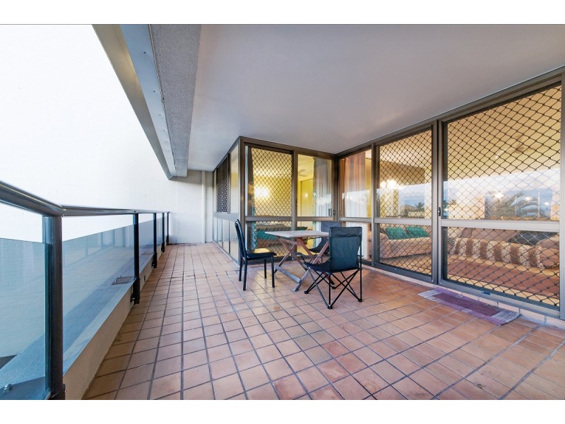 2/2 Eshelby Drive, Cannonvale QLD 4802