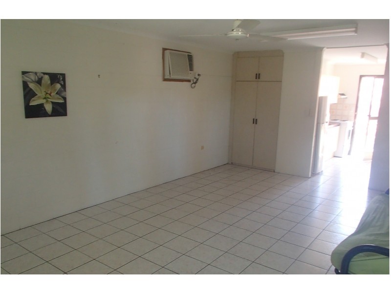 10/167 Shute Harbour Road, Cannonvale QLD 4802