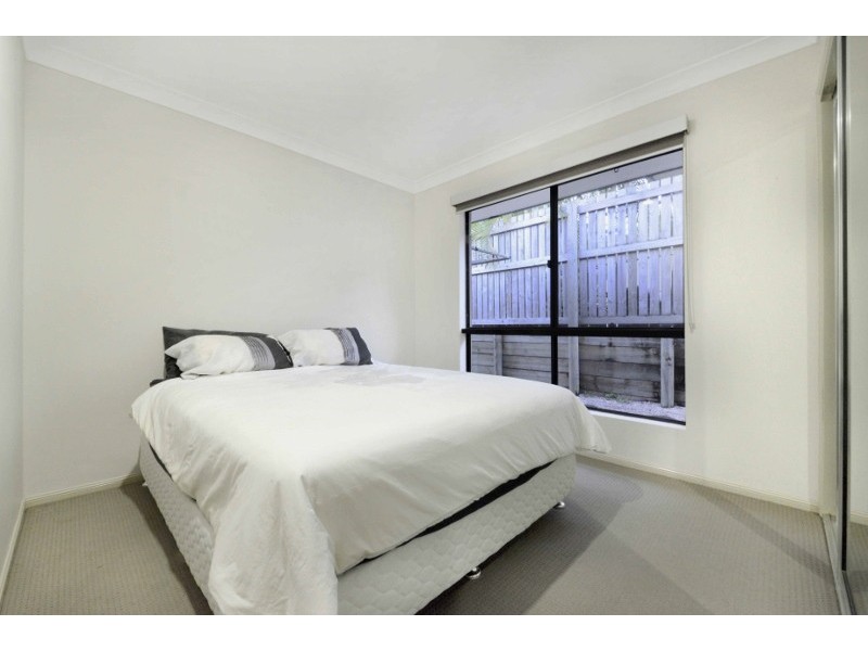 2/24 Links Drive, Cannonvale QLD 4802